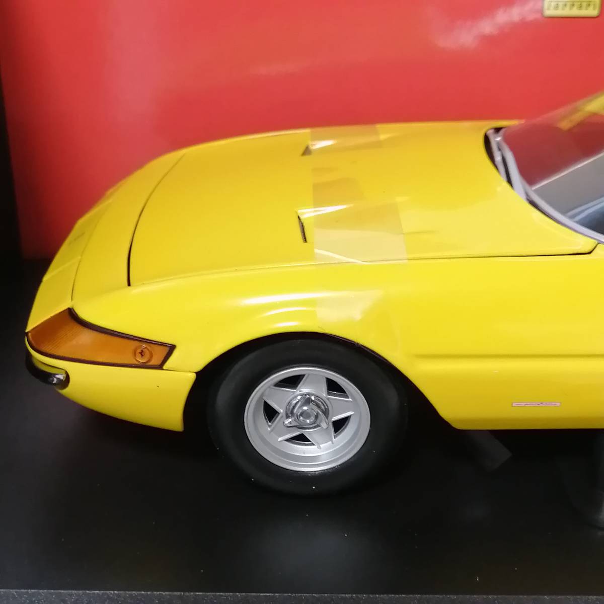 京商　KYOSHO　1/18　FERRARI　フェラーリ　365GTB/4　デイトナ　1971　黄　検 オートアート　ミニカー_画像2