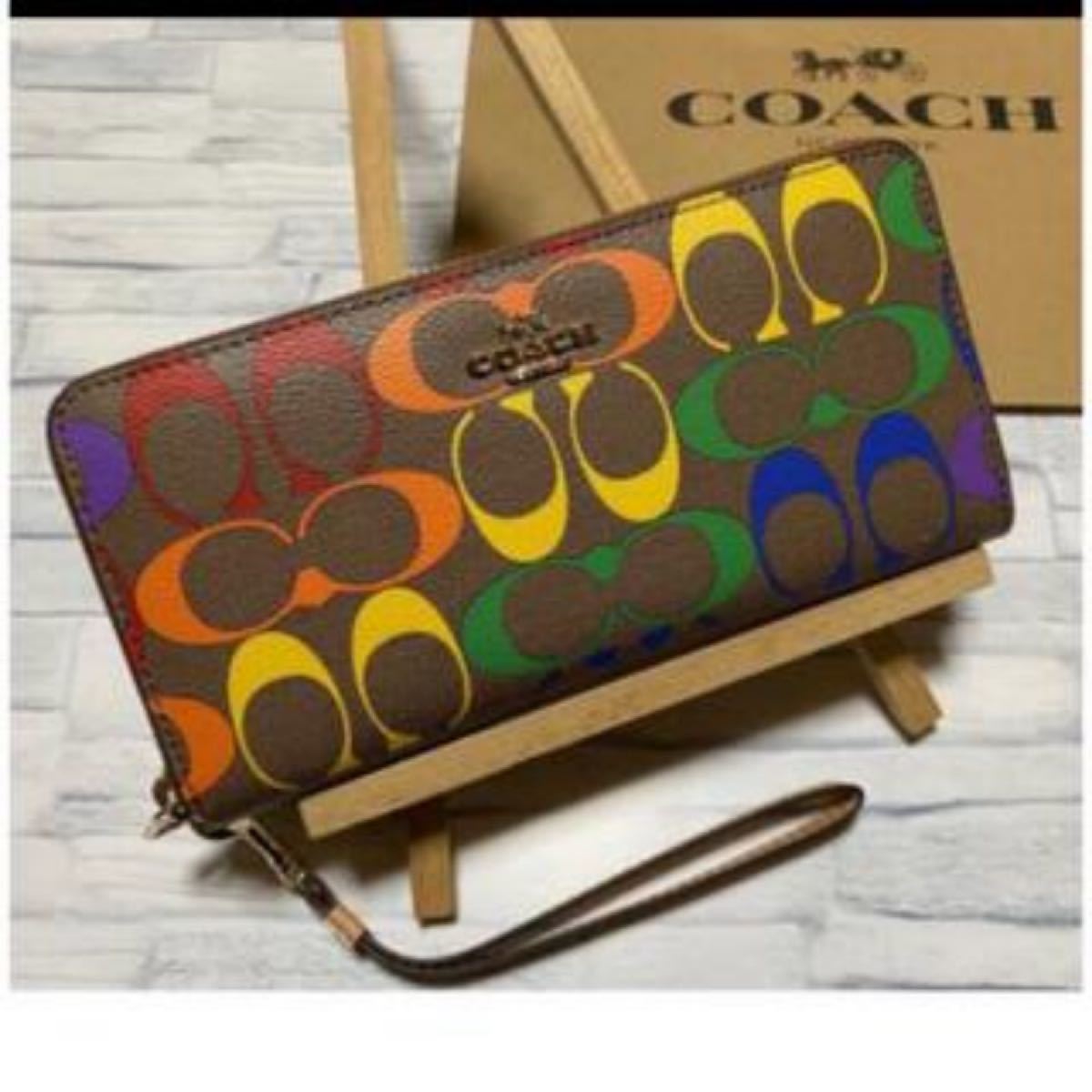 新春セール中 新品 COACH 長財布 コーチ シグネチャー レインボー