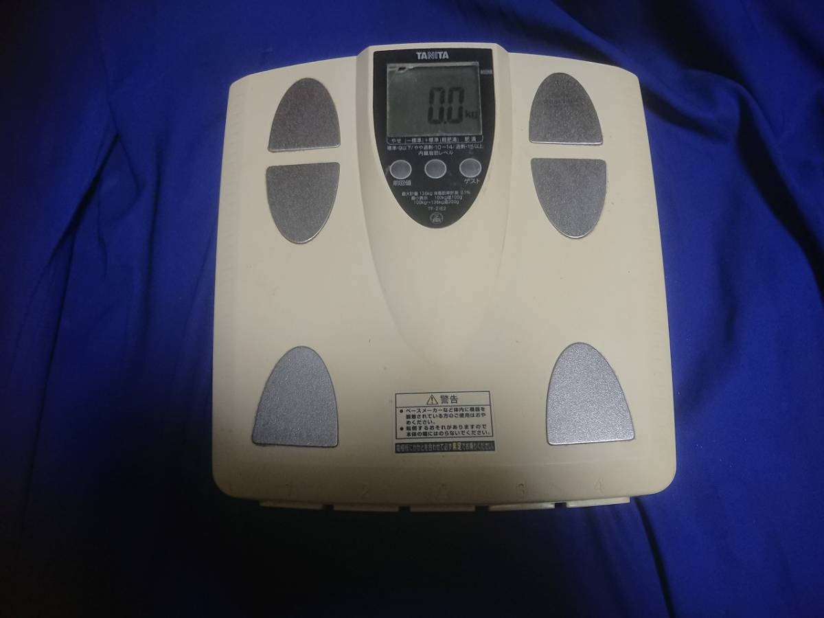 Танита Танита с висцеральным жиром с проверкой измерителя жира в организме TF-21E2