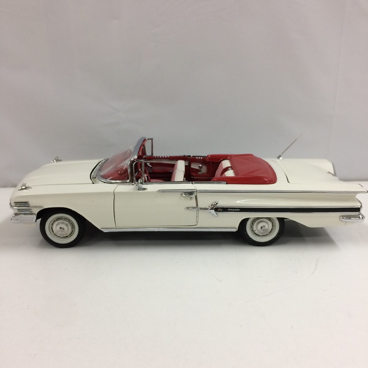 f102*80 【美品】 フランクリンミント 1/24 シボレー インパラ 1960年