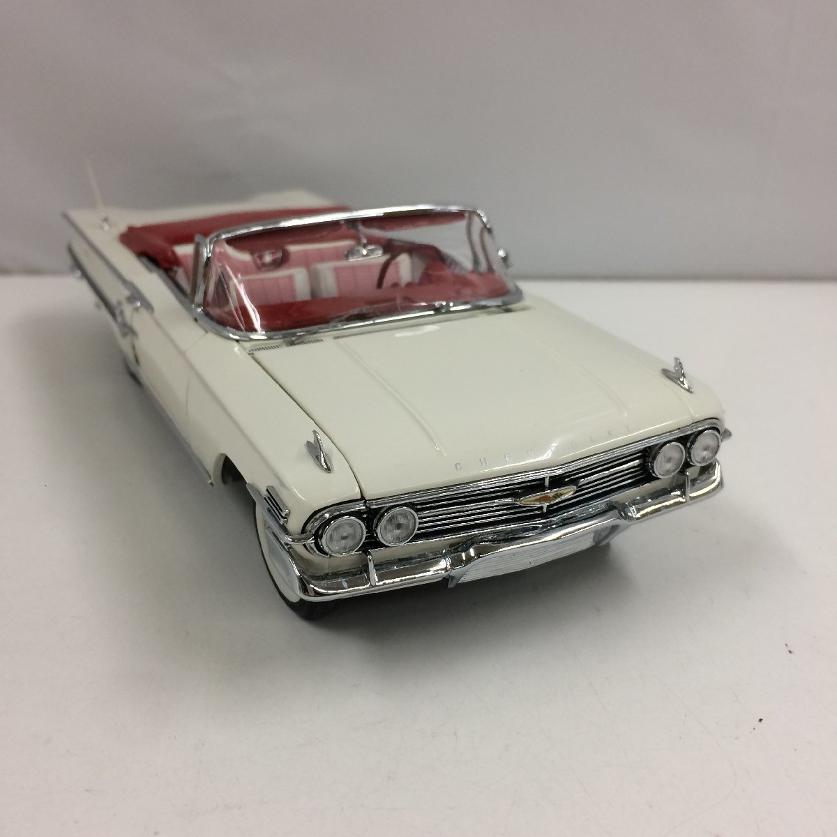 f102*80 【美品】 フランクリンミント 1/24 シボレー インパラ 1960年