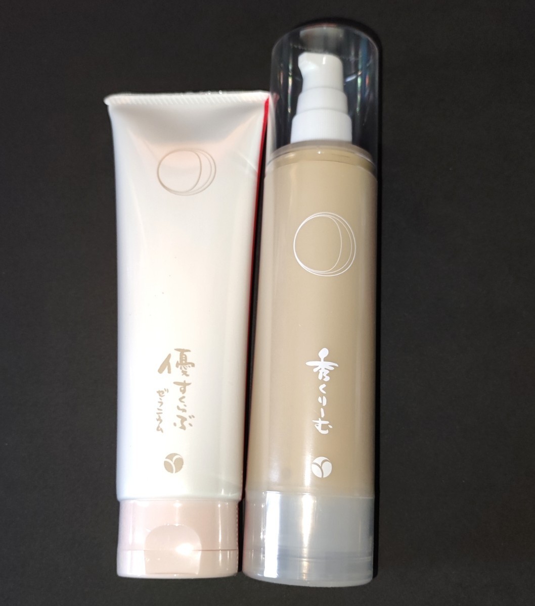 スキンケアクリーム 秀くりーむ 100g+優すくらぶ 150g◇大サイズ 卸・仕入れなら 秀くりーむ 100g+優すくらぶ 150g★大サイズ ★あきゅらいず フェイスクリーム