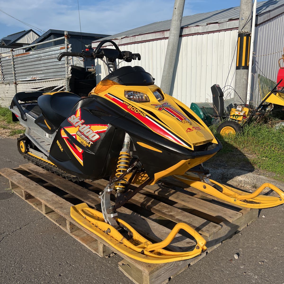Yahoo!オークション - 道東発 ski-doo summit800 セル リバース Yahoo!オークション - 道東発 ski-doo summit800 セル リバース