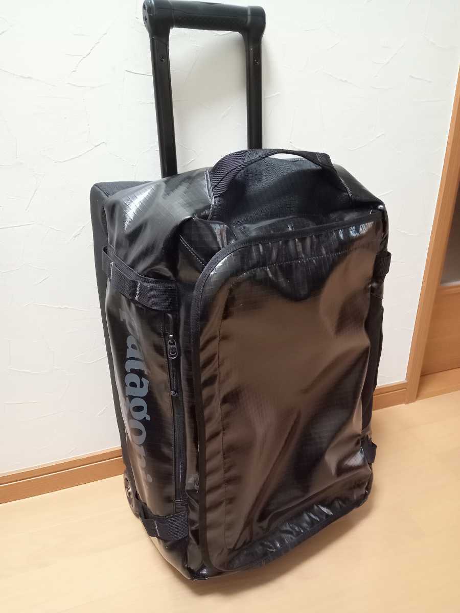 パタゴニア ブラックホール・ウィールド・ダッフル40L 型番49378SP20