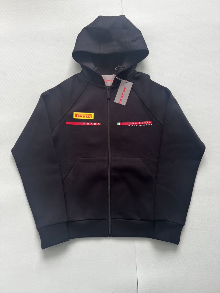 新品・未使用タグ付き PRADA プラダ ルナロッサ ジップパーカー
