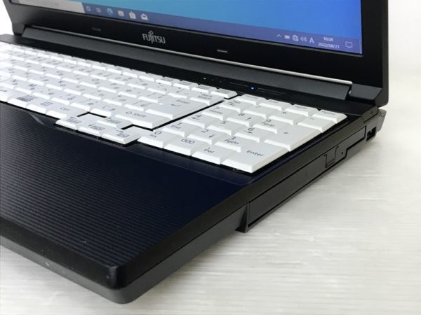 15.6型ビジネスノート テンキー 6世代CPU 富士通 LIFEBOOK A576/R [3](Celeron 3855U 1.6GHz/4GB/500GB/DVD/Windows10 Pro)[296203+]_画像6