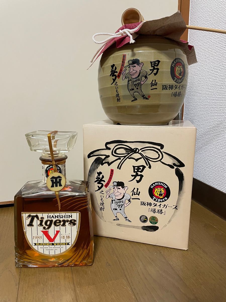 阪神タイガース 優勝記念 ボトル ウイスキー ドリンク、水、お酒