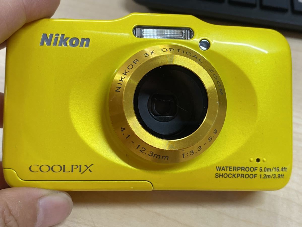 A889)Nikon ニコン デジタルカメラ COOLPIX s31 バッテリー付き 動作品_画像3