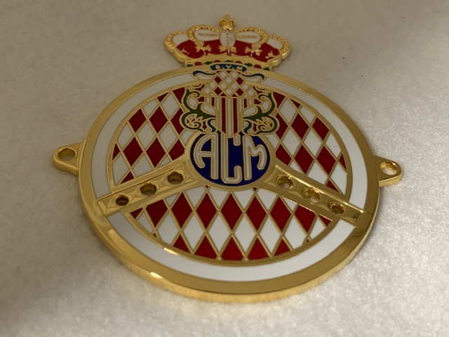  Monaco automobile Club ACM rear fender badge car bachi gold Britain made 