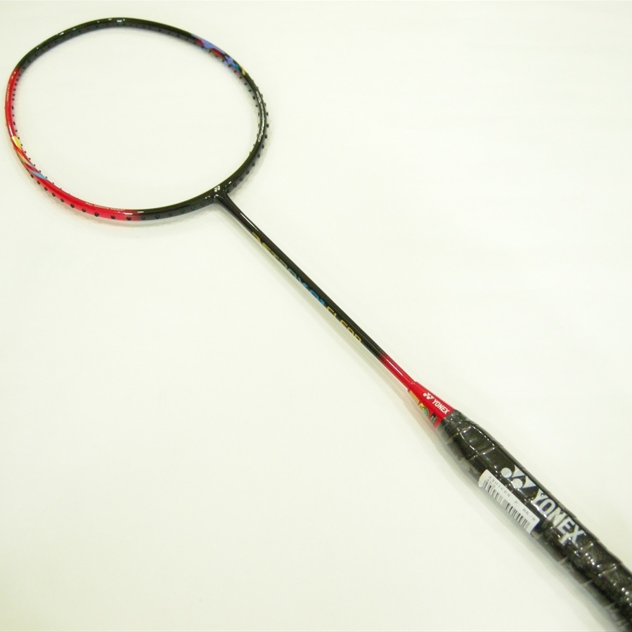 送料込/新品/ヨネックス/4U5/赤/アストロクス01クリアー/レッド 送料込/新品/ヨネックス/4U5/赤/アストロクス01クリアー/レッド