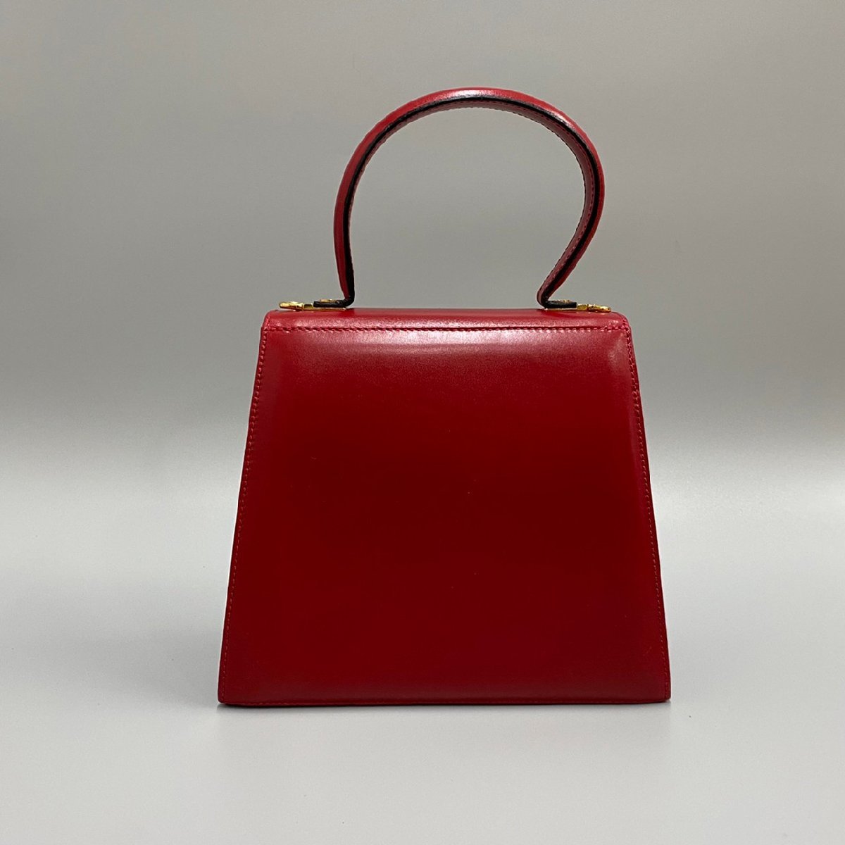 1円 ほぼ未使用 Salvatore Ferragamo フェラガモ ガンチーニ 金具