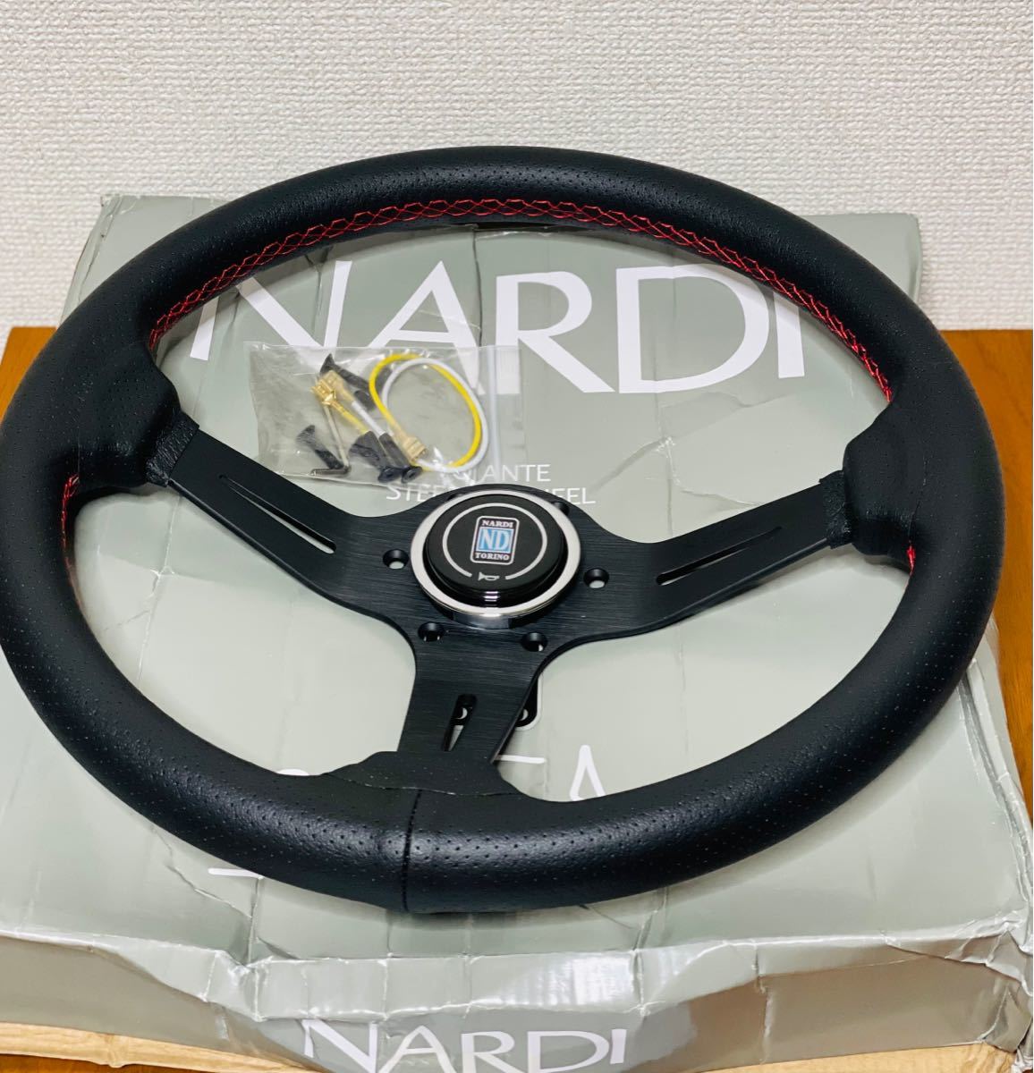 NARDI ナルディ ステアリング ホーンボタン 付き 35πブラック ic.sch.id