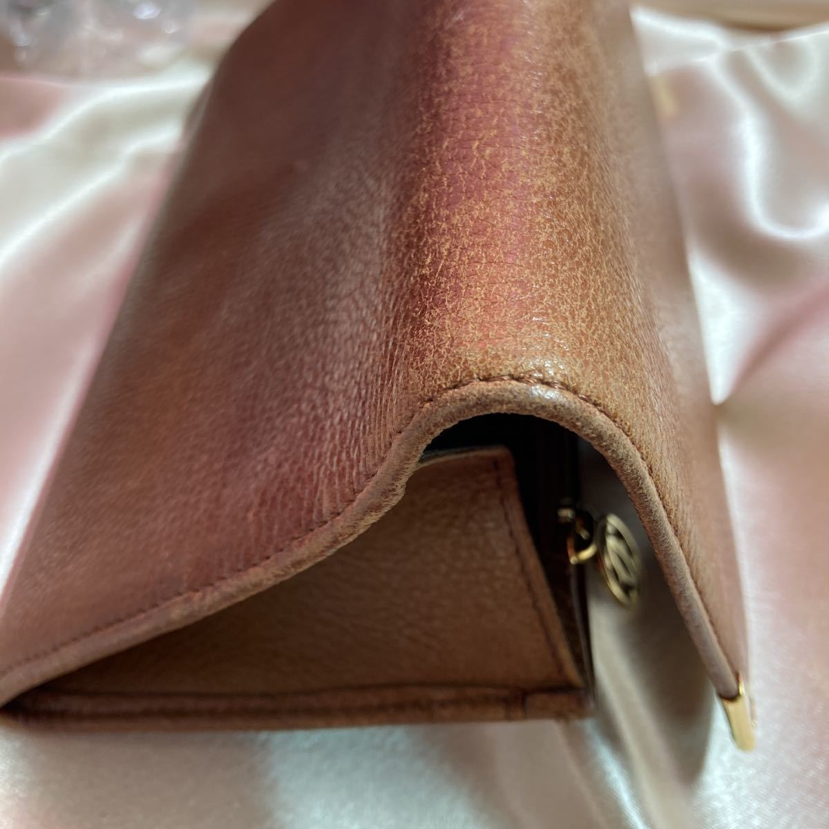 Cartier カルティエ マルチェロ ドゥ ウォレット 白 長財布 ☆大人気