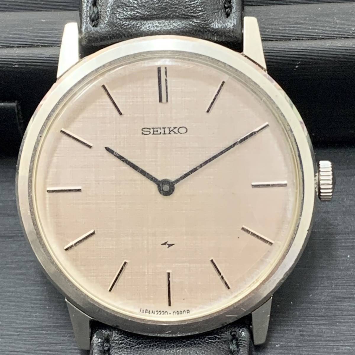 稼働 SEIKO セイコー シャリオ  手巻き 絹目シルバー