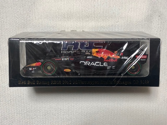 SPARK 1/43 ORACLE Red Bull Racing RB18 No.1 フェルスタッペン