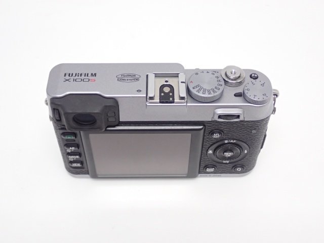 FUJIFILM 富士フィルム X100S + WCL-X100 コンパクトデジタルカメラ