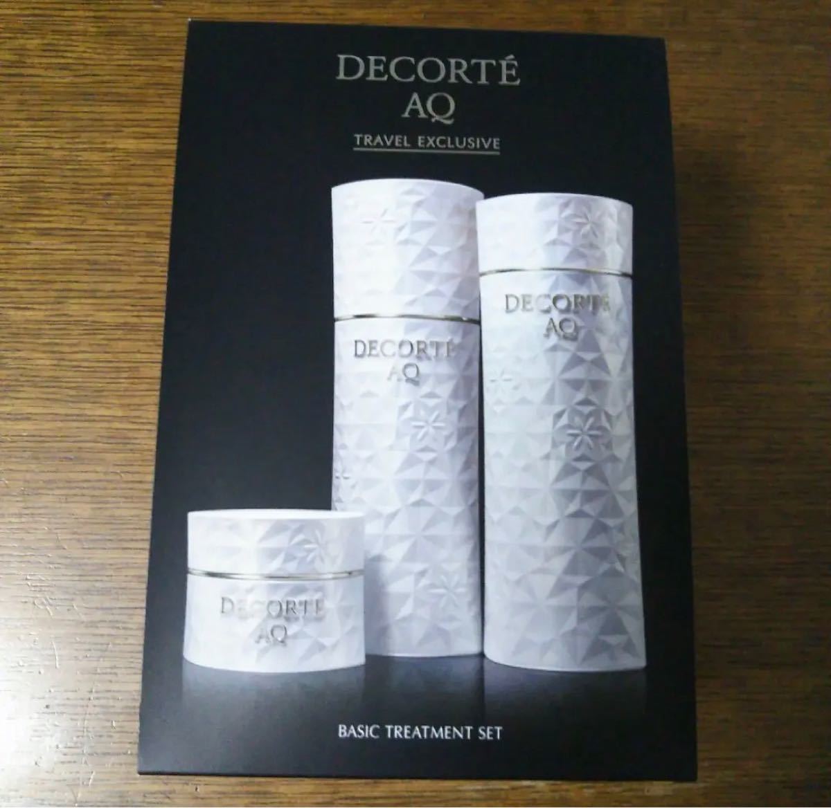 新作登場得価 COSME DECORTE - コスメデコルテ AQベーシックセットの