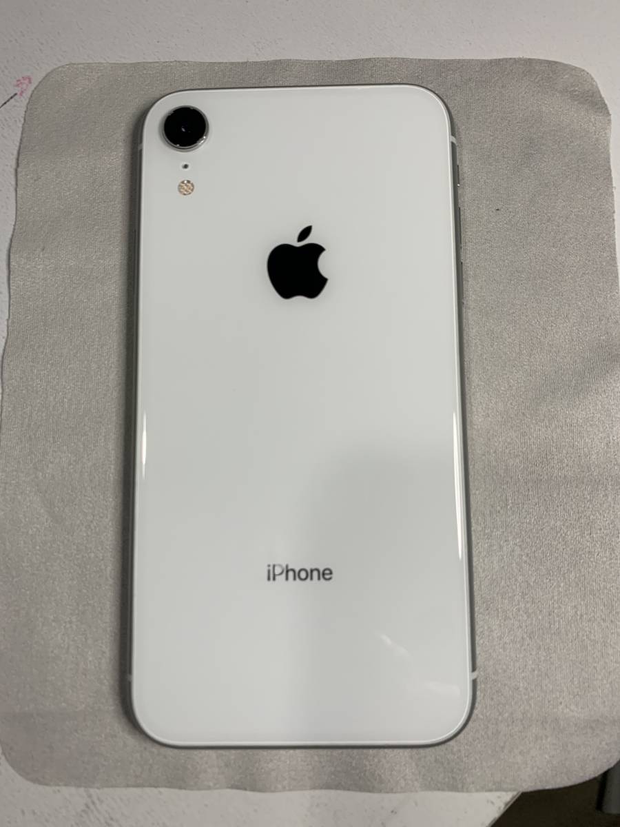 Apple iPhone XR 64GB (Face ID ok) ホワイト SIMロック docomo 