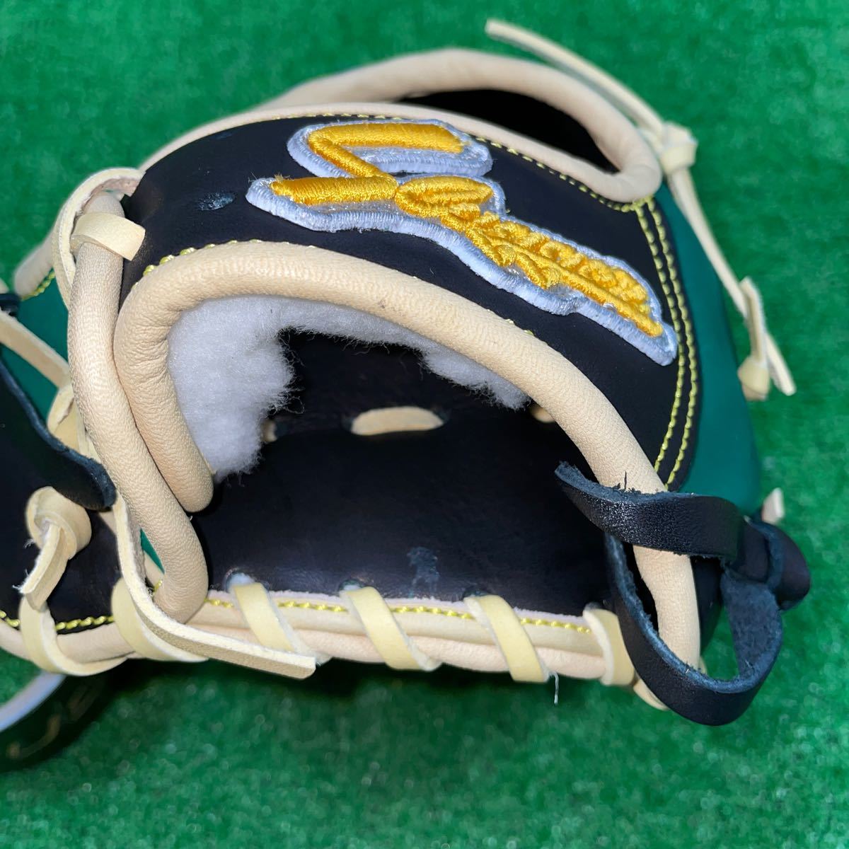久保田スラッガー 限定軟式グラブ 内野手用 SP22-E3 グリーン 久保田スラッガー 限定軟式グラブ 内野手用 SP22-E3 グリーン