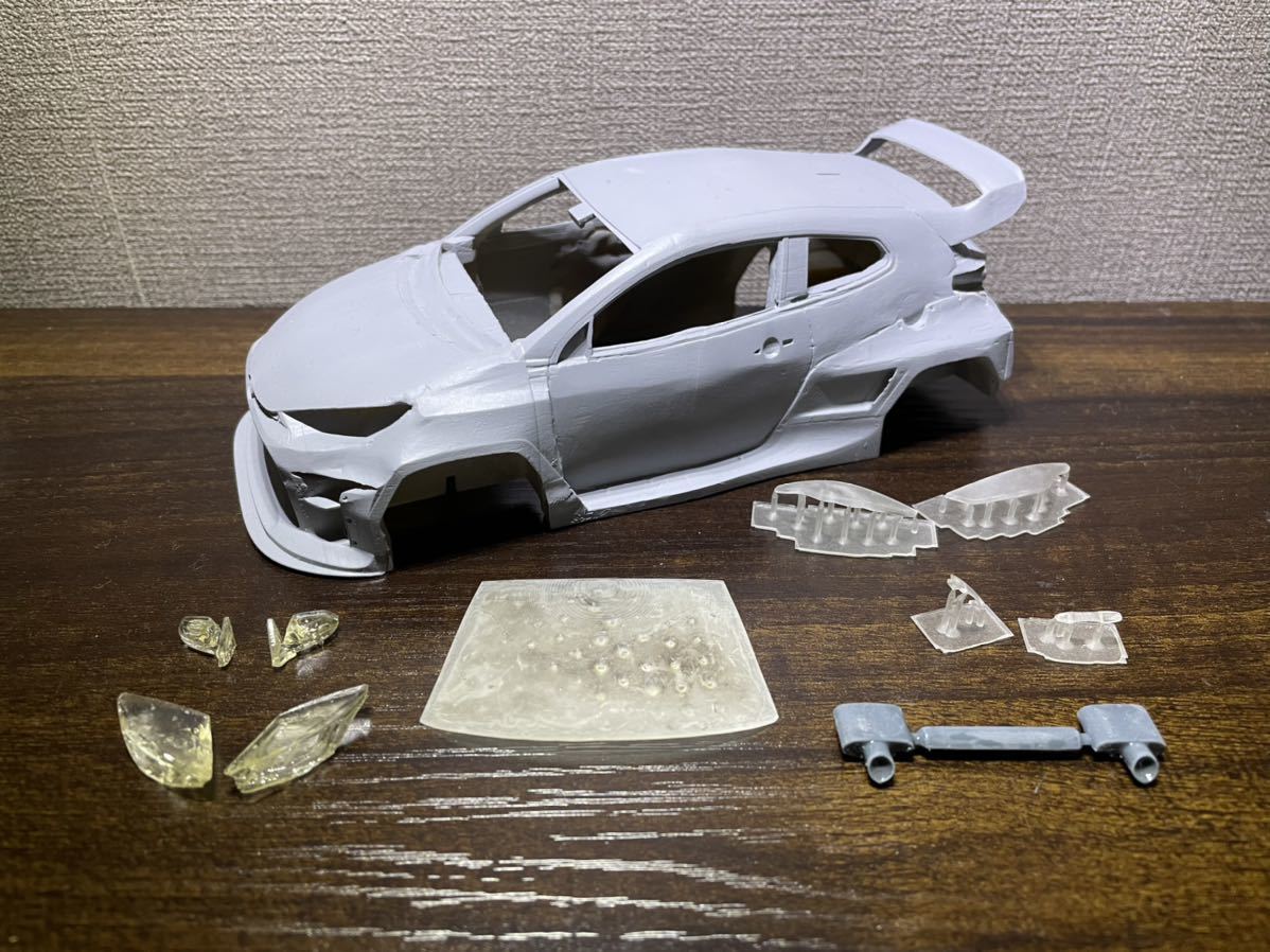 1/24 GRヤリス 作成途中ボディなど レジン プラモデル