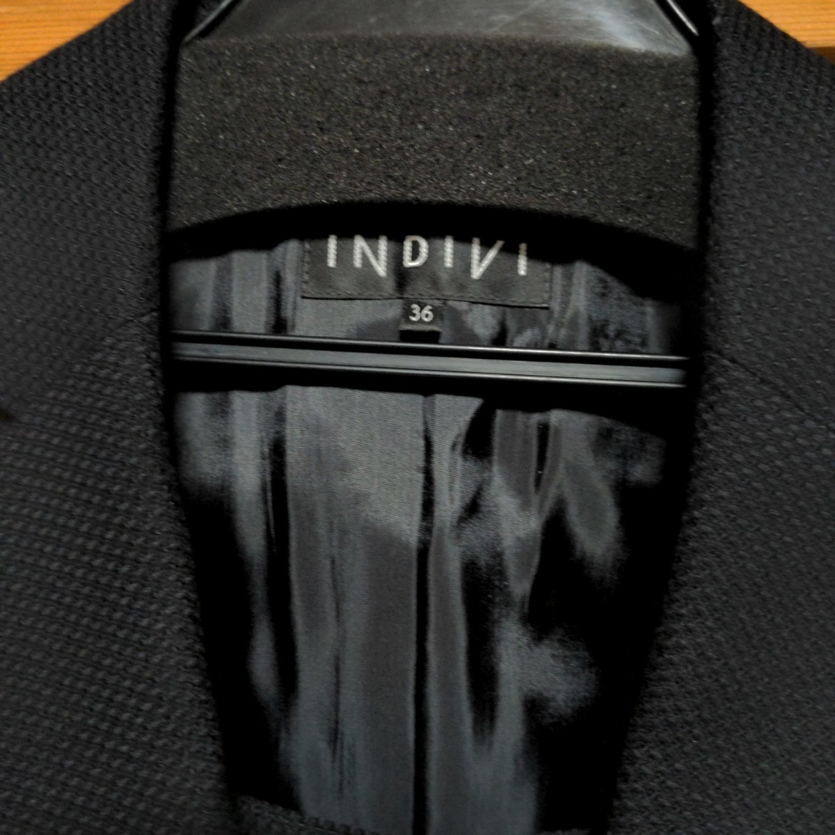 INDIVI　フォーマル スーツ　テーラードジャケット　授業参観　卒業式　卒園式　入学式　入園式