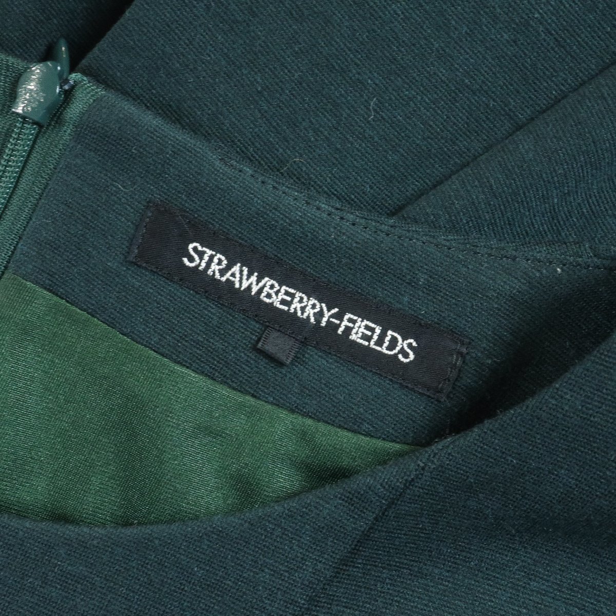 STRAWBERRY-FIELDS Strawberry Fields * deep .. exist green! knees height Flare One-piece autumn winter put on turning power eminent stretch . equipped z086