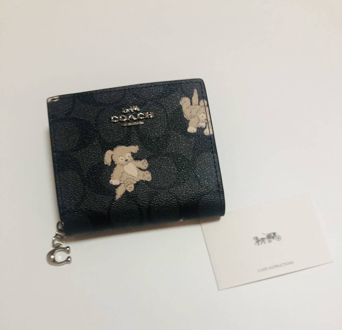 ⭐️COACH スナップ ウォレット・ハッピー ドッグ CC920 新品 ⭐️-