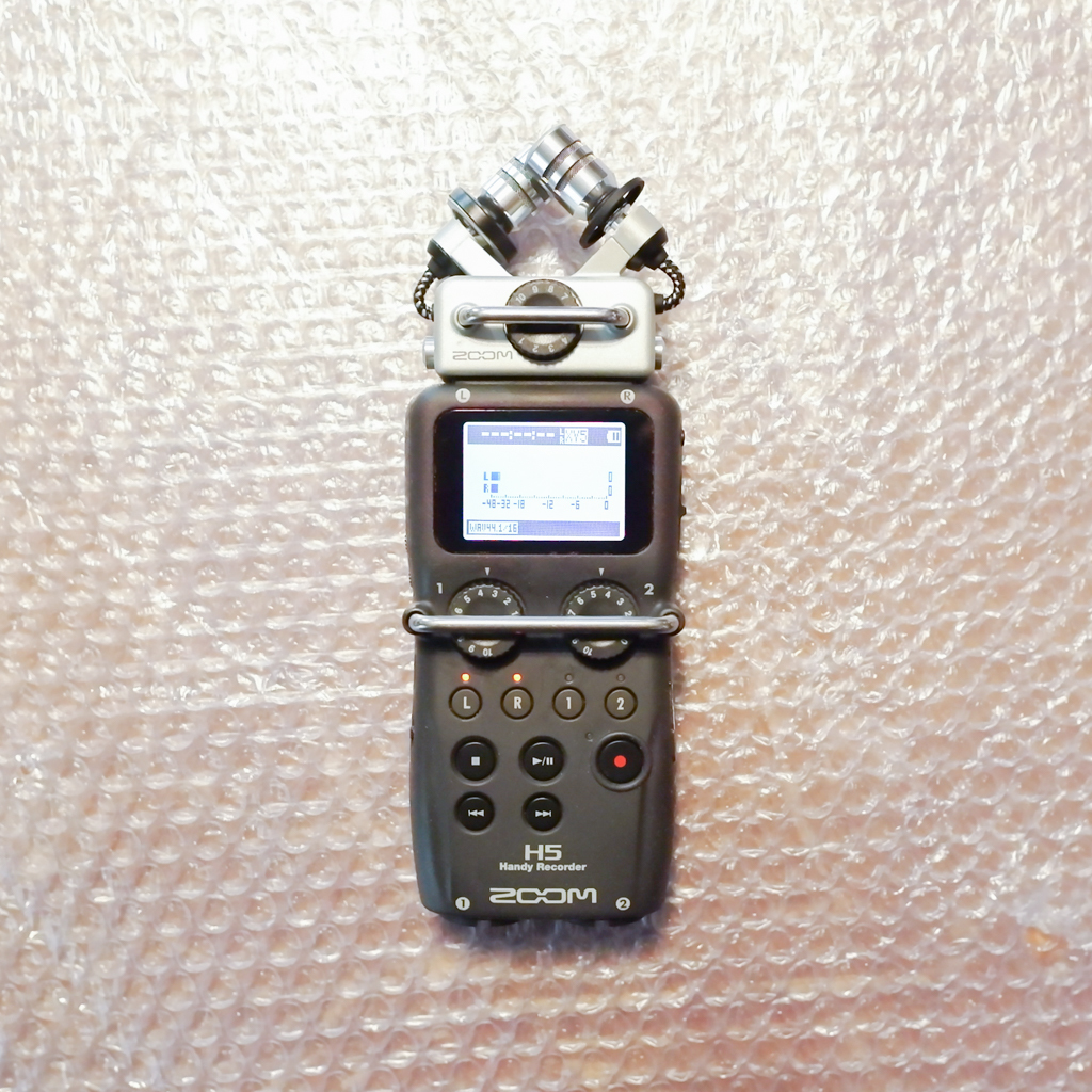 訳あり☆ZOOM H5 リニアPCM/ICハンディレコーダー 最大4トラック同時