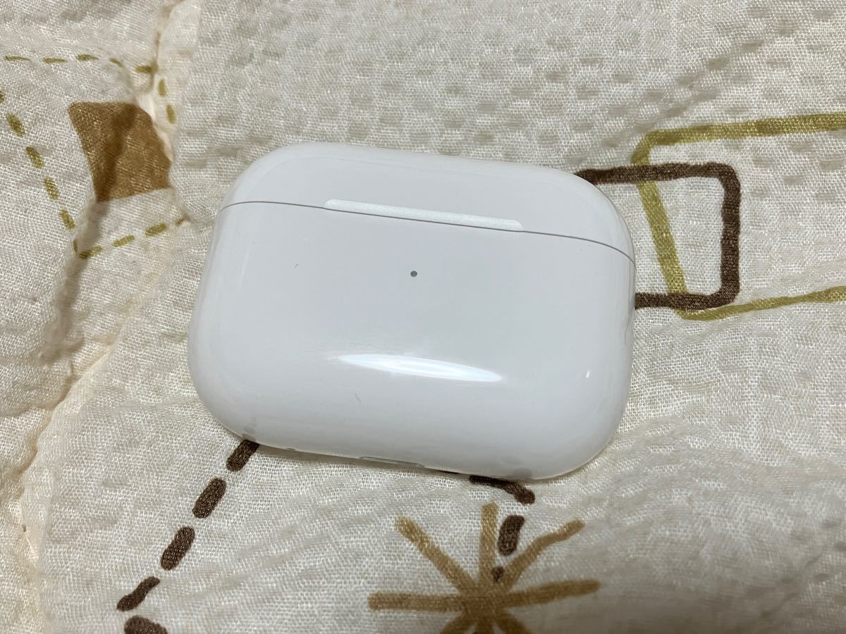 素敵でユニークな  AirPods（第2世代）AppleCare付き APPLE ヘッドフォン