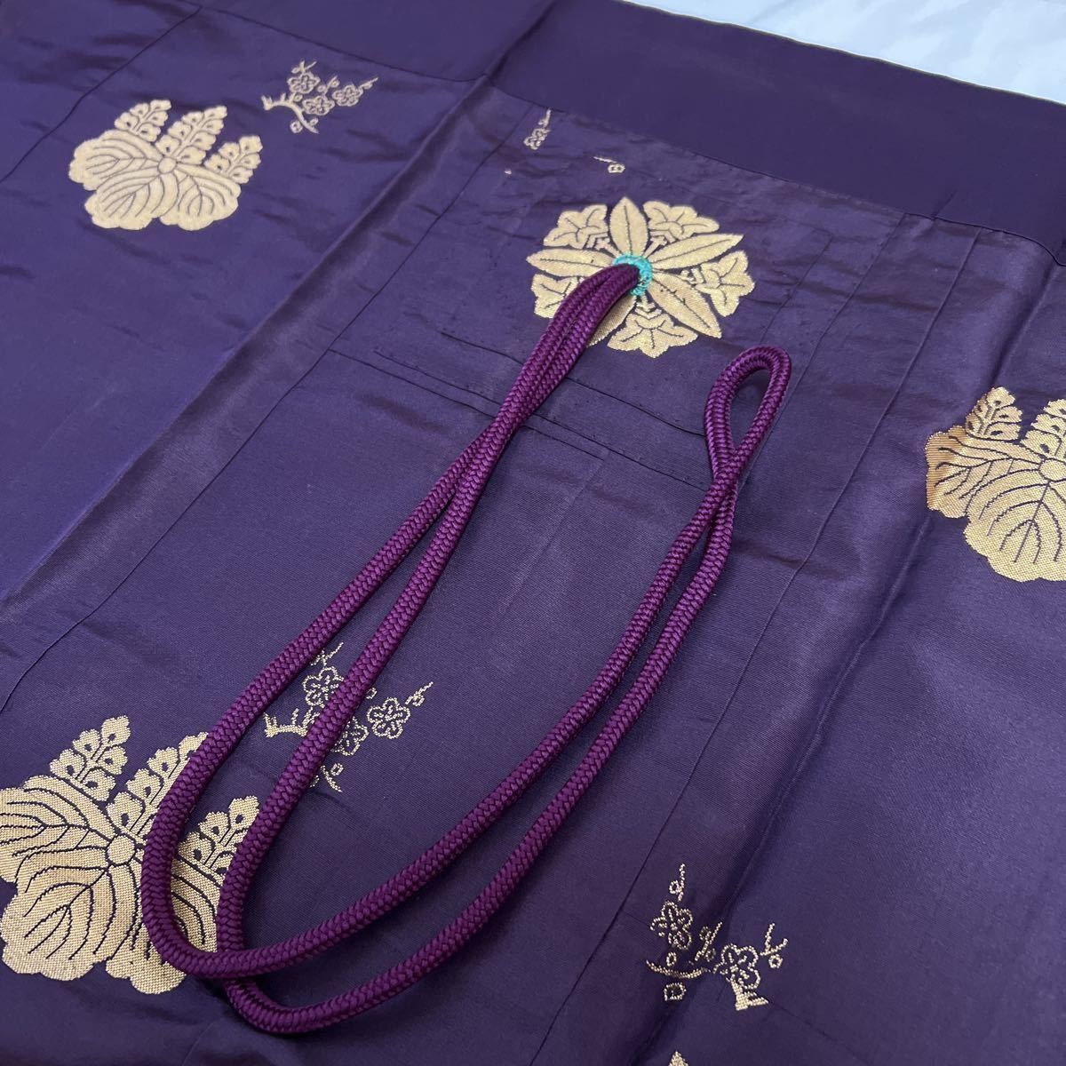 曹洞宗【九条袈裟】【座具】両山紋 紫 合用 禅 法要 葬儀 仏具 曹洞宗【九条袈裟】【座具】両山紋 紫 合用 禅 法要 葬儀 仏具