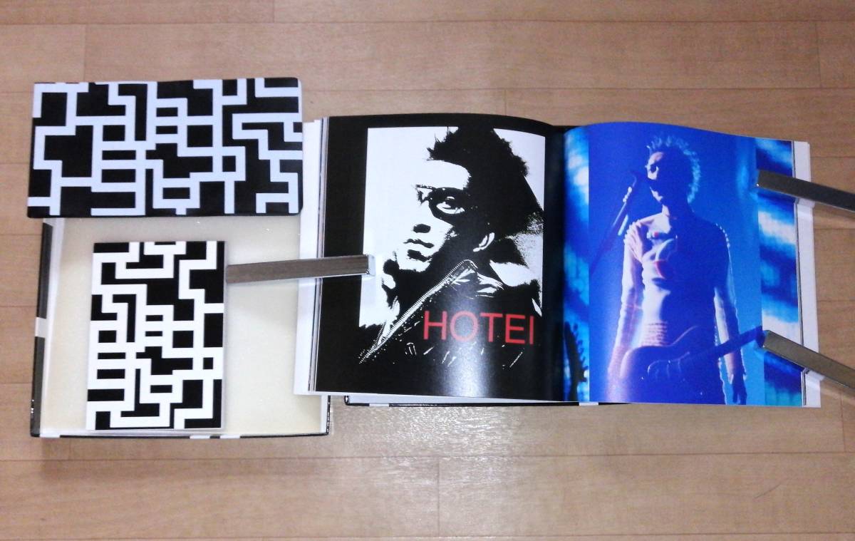  Hotei Tomoyasu ② Tour pamphlet 5 pcs. set 25th limitation comics pamphlet goods other beautiful goods goods boowy