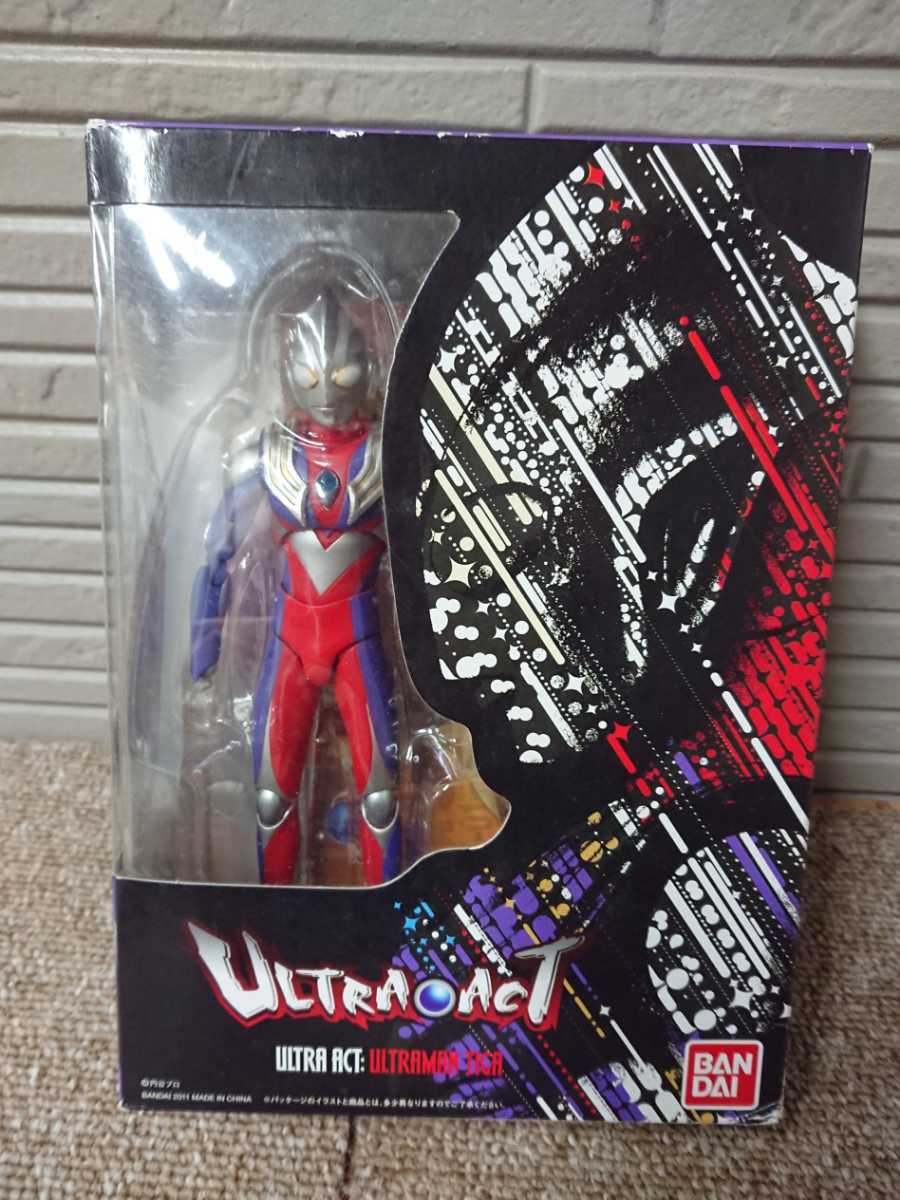 e1263 送料520円【箱難あり/未組み立て】ULTRA-ACT(ウルトラアクト) ウルトラマンティガ マルチタイプ 可動フィギュア_画像1