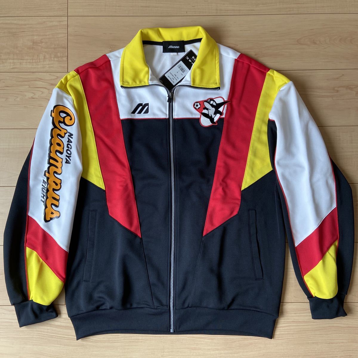 正規品新品 名古屋グランパスエイト1993復刻トラックジャージ L 正規品新品 名古屋グランパスエイト1993復刻トラックジャージ L