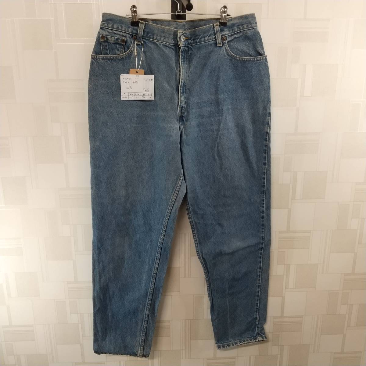 HB409【2003】LEVI'S 550 リラックスフィット デニムパンツ W34 L30 ボタン裏748 古着 リーバイス ジーンズ【130102000022】_画像1