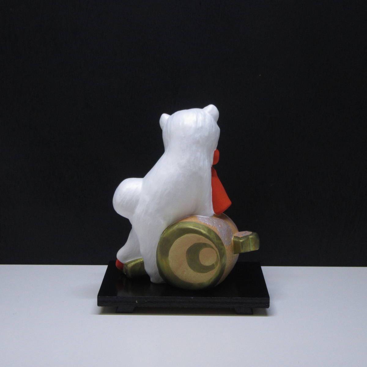 【 その他・置物 】 伝統工芸品 1981年製 『 博多人形 犬の置物 』 日本人形 置物 陶器 インテリア 戌の画像3