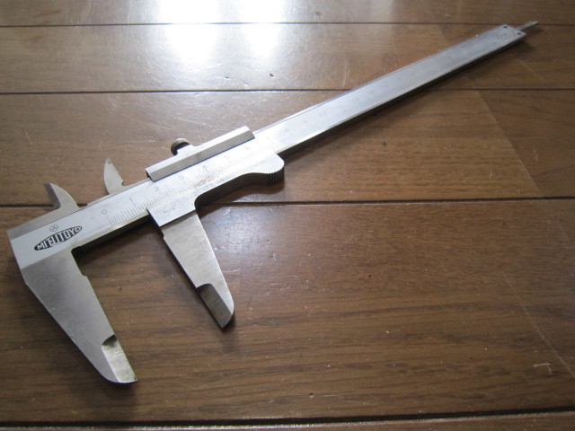 精巧 精密 ミツトヨ MITUTOYO 20cm STAINLESS 特性 殻付ノギス 精巧 精密 ミツトヨ MITUTOYO 20cm STAINLESS 特性 殻付ノギス