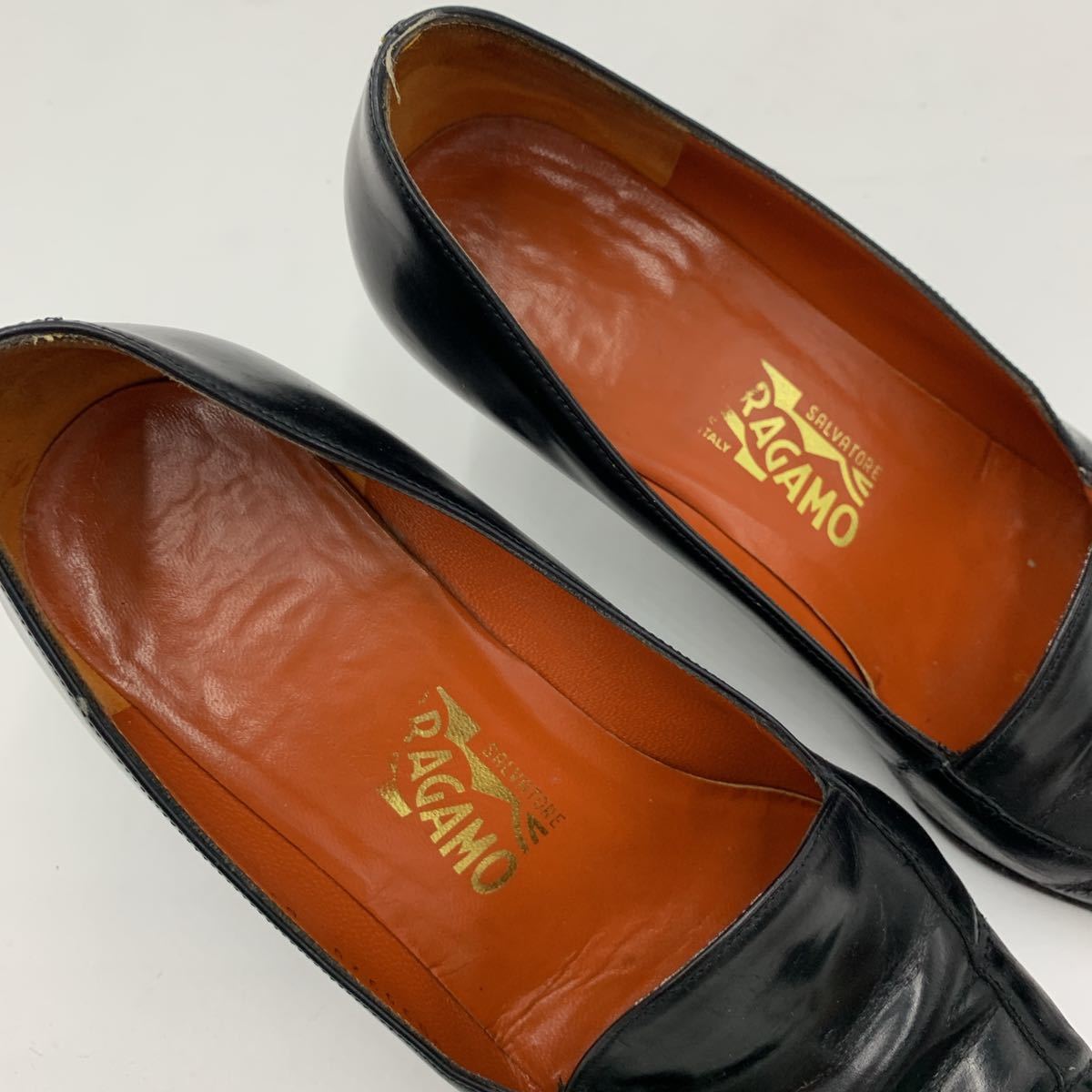 A イタリア製 '高級婦人靴' Salvatore Ferragamo サルヴァトーレフェラガモ 本革 ヒール パンプス 5.5C 22.5cm レディース シューズ 黒