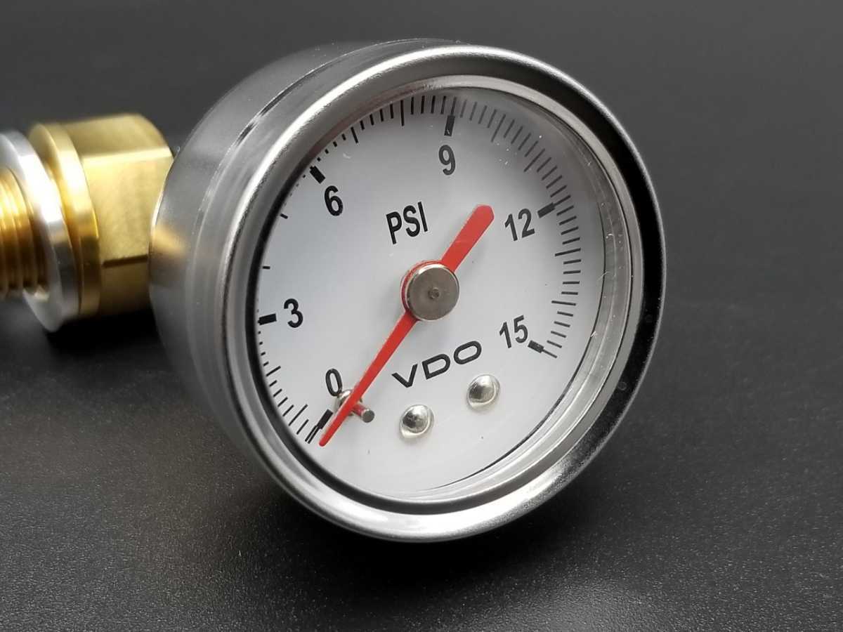 送料割引あり 0-15psi GS400 油圧計 VDO オイルプレッシャーゲージ
