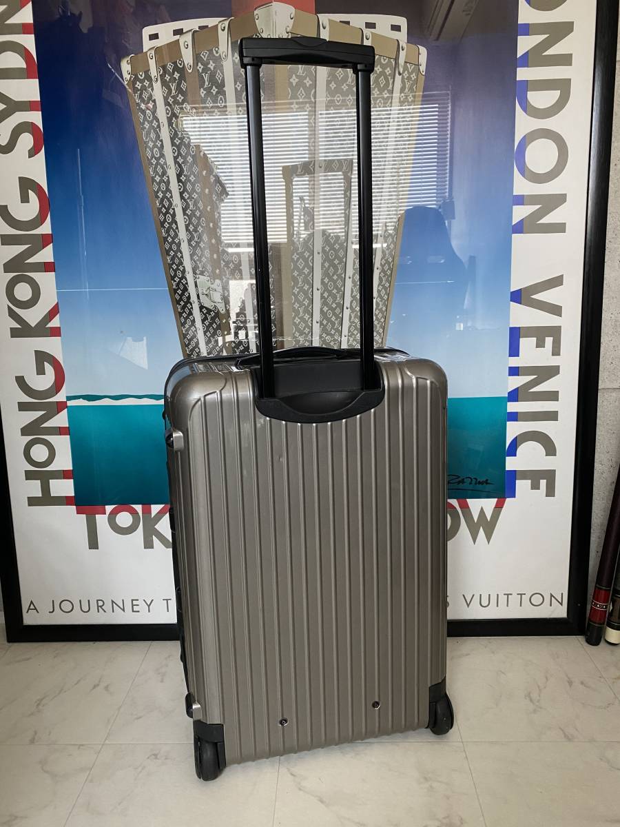 即決/即納】RIMOWA リモワ SALSA 2輪 プロセコ シャンパン 即決/即納】RIMOWA リモワ SALSA 2輪 プロセコ シャンパン