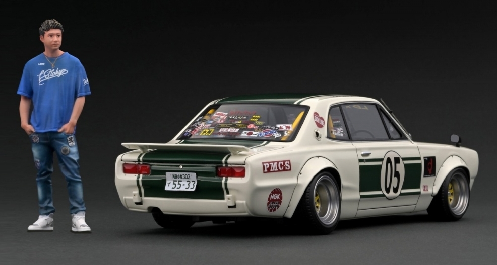 IG2647 1/18 LB-WORKS Charasuka 2Door White / Green With Mr. Hyuma