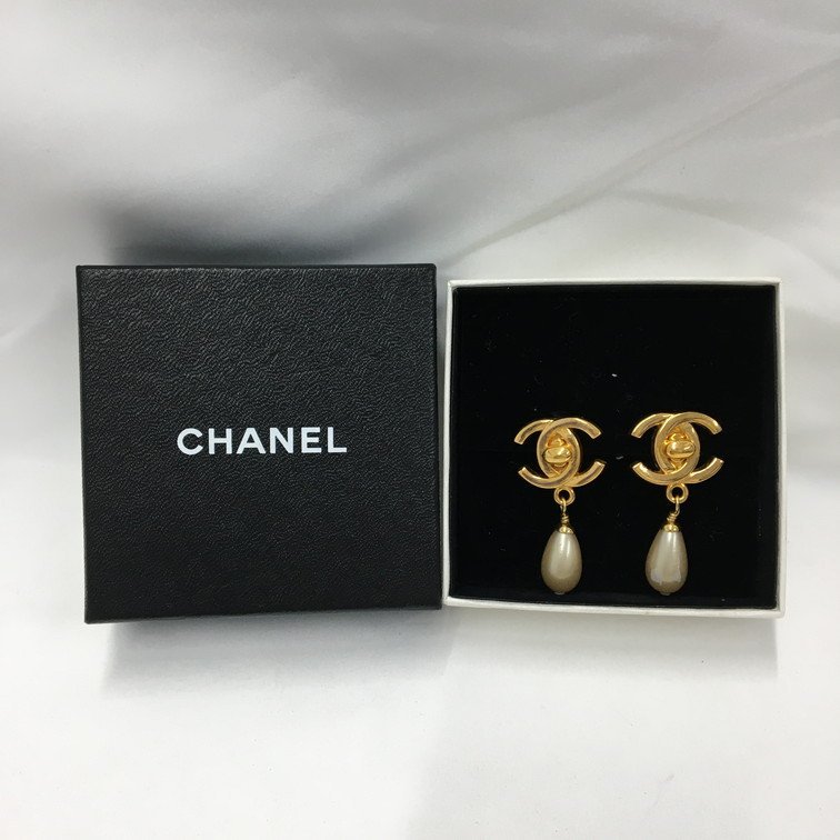 AJAH5016】CHANEL シャネル パール付き イヤリング 96 A 箱有り fuboru