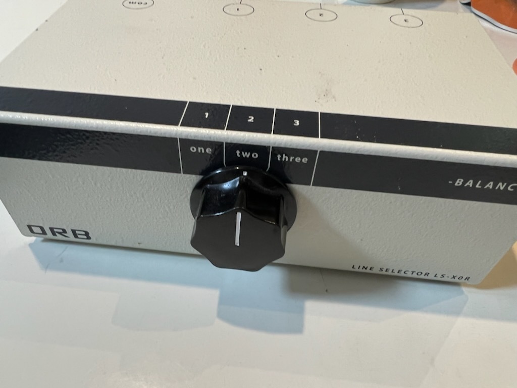 即決19,980円~ORB LS-X0R XLRバランスラ インセレクター