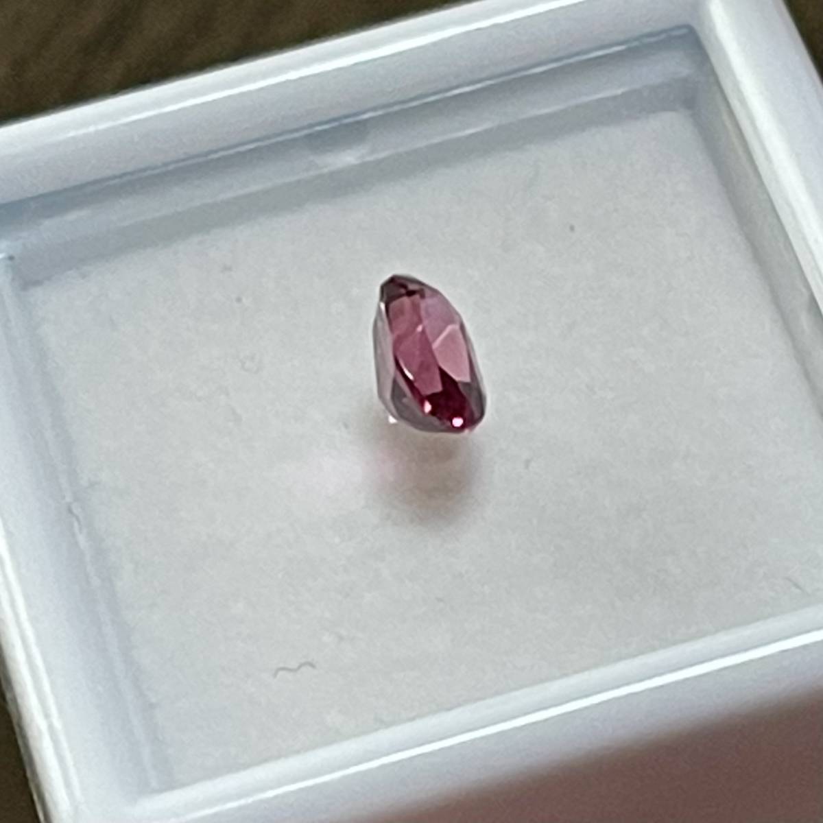 天然 ロードライトガーネット ルース オーバルカット 0.600ct_画像3