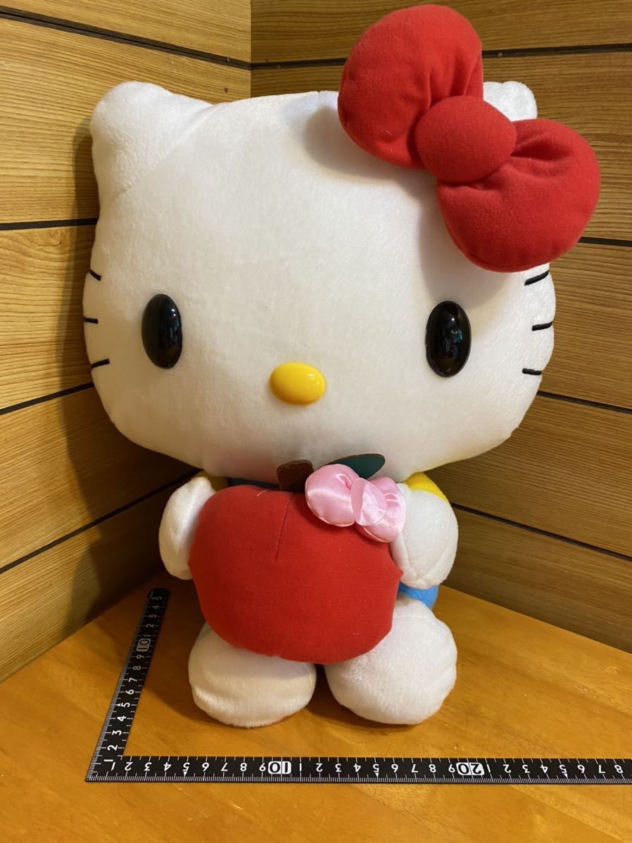 非売品！SEGA HelloKitty メガジャンボ リボン付りんごぬいぐるみ　キティ　サンリオ_画像2