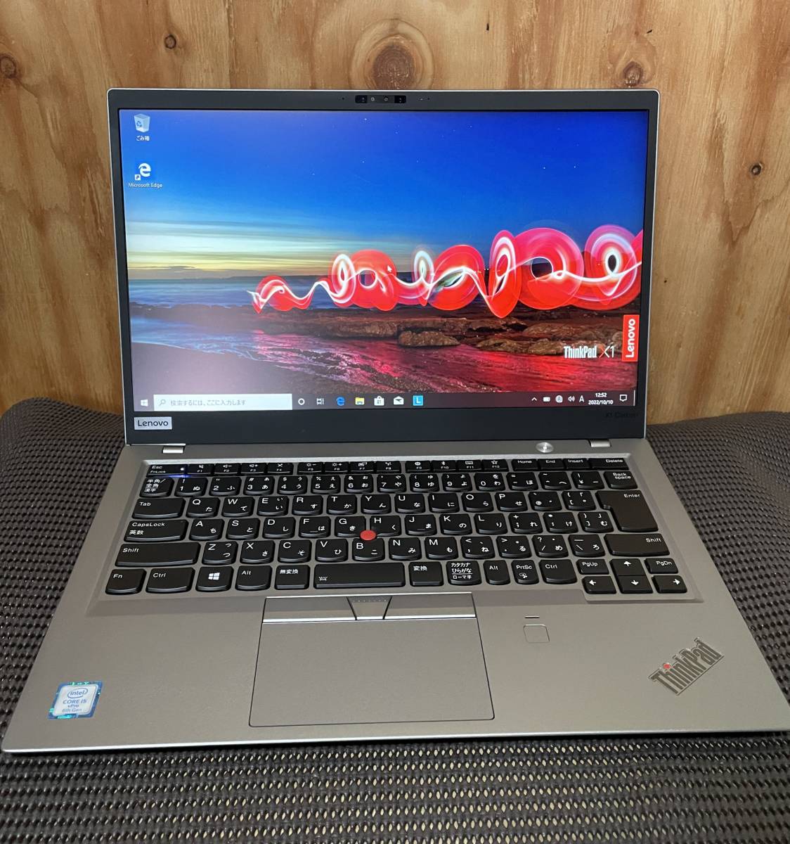 美品・限定色 Thinkpad X1 Carbon 6th Core i5-8350U 8BG/SSD 512GB