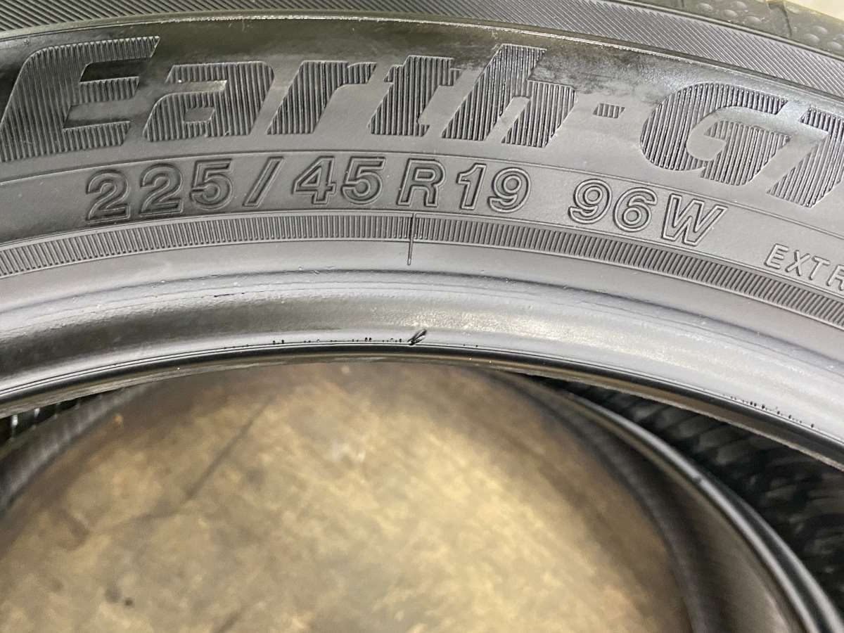 中古タイヤ サマータイヤ 2本セット 225/45R19 ヨコハマ ブルーアースGT AE51_画像4