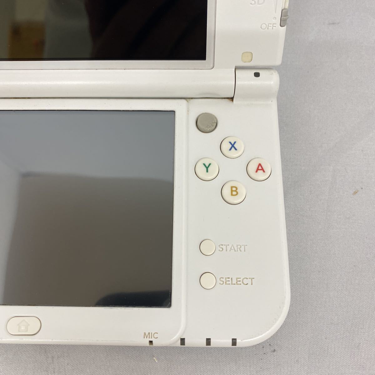 Newニンテンドー3DS New3DSLL ホワイト タッチペンなし の商品詳細