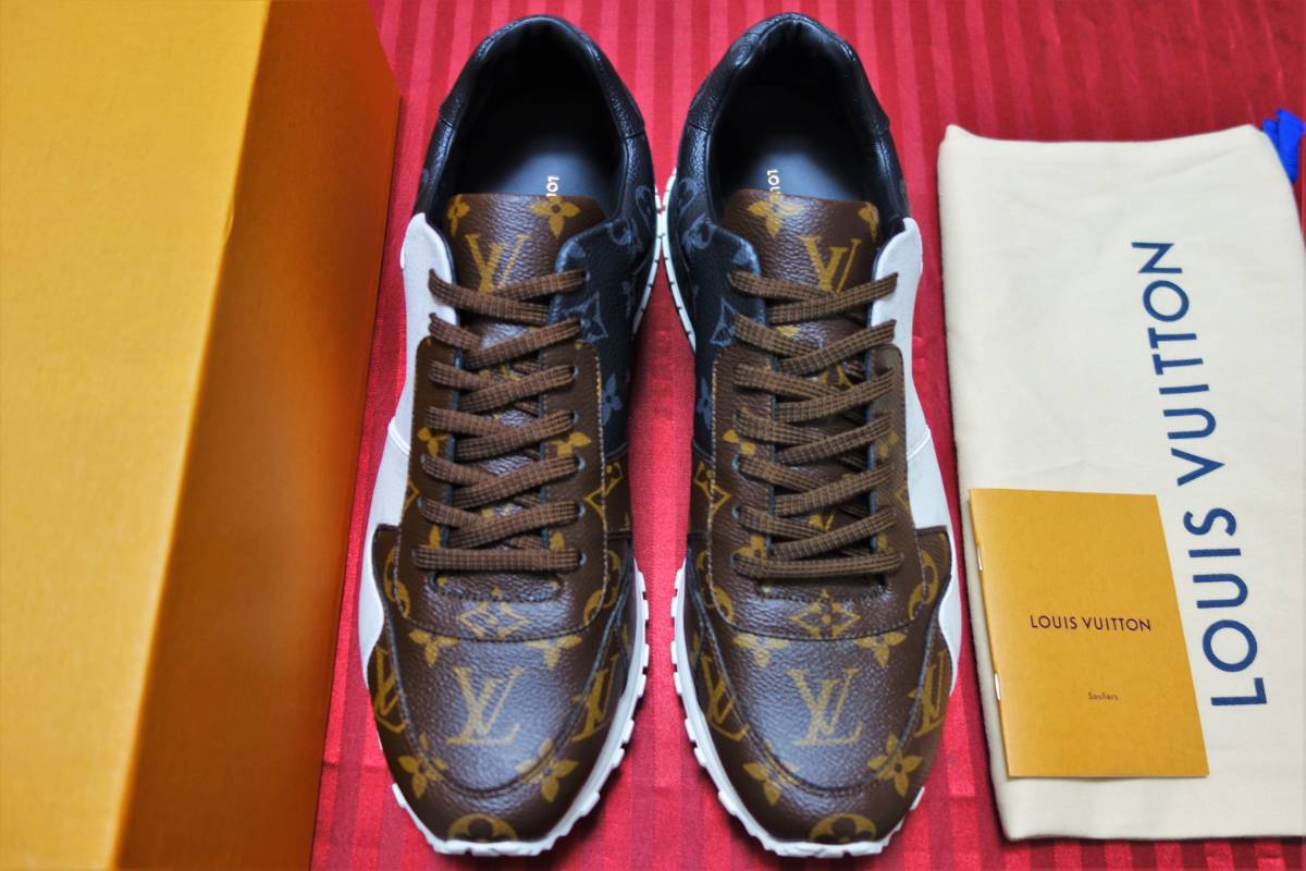 定価15万円 未使用品 ルイヴィトン(LOUIS VUITTON) ランアウェイ