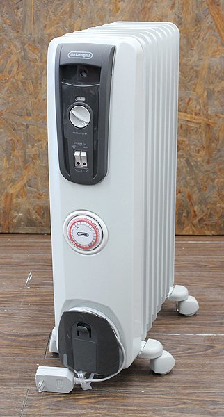 経典ブランド DeLonghi/デロンギ オイルヒーター 暖房器具 折り畳み式