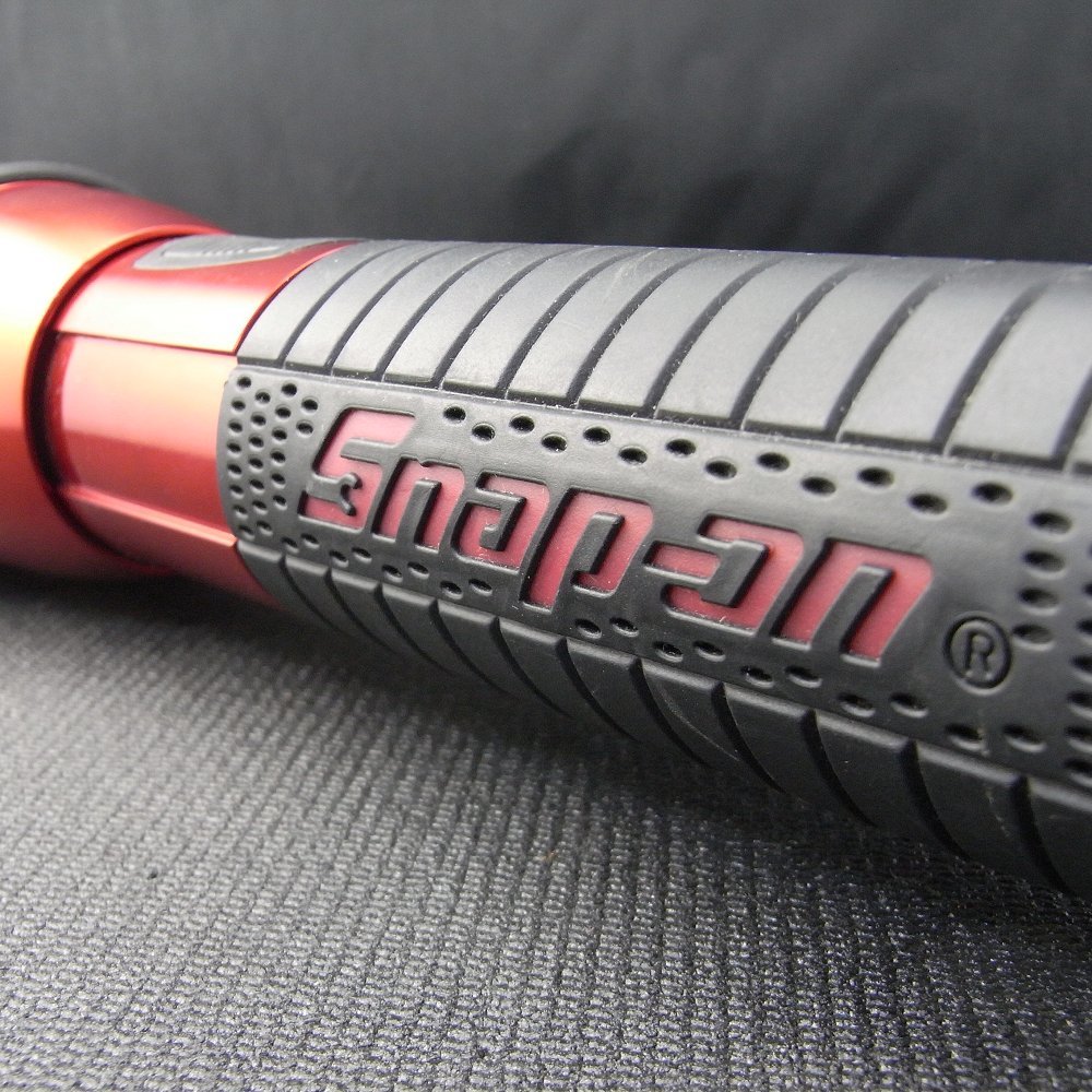 スナップオン SNAP-ON フラッシュライト 懐中電灯 単1電池2本 LED仕様 ハンドライト_画像5